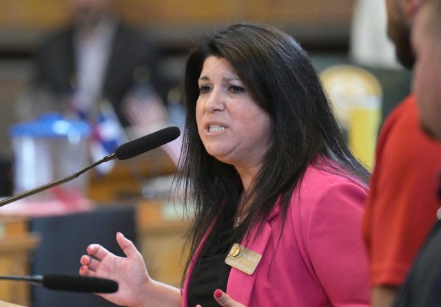 Top Republican in Colorado House resigns, weeks after argument with Democratic counterpart