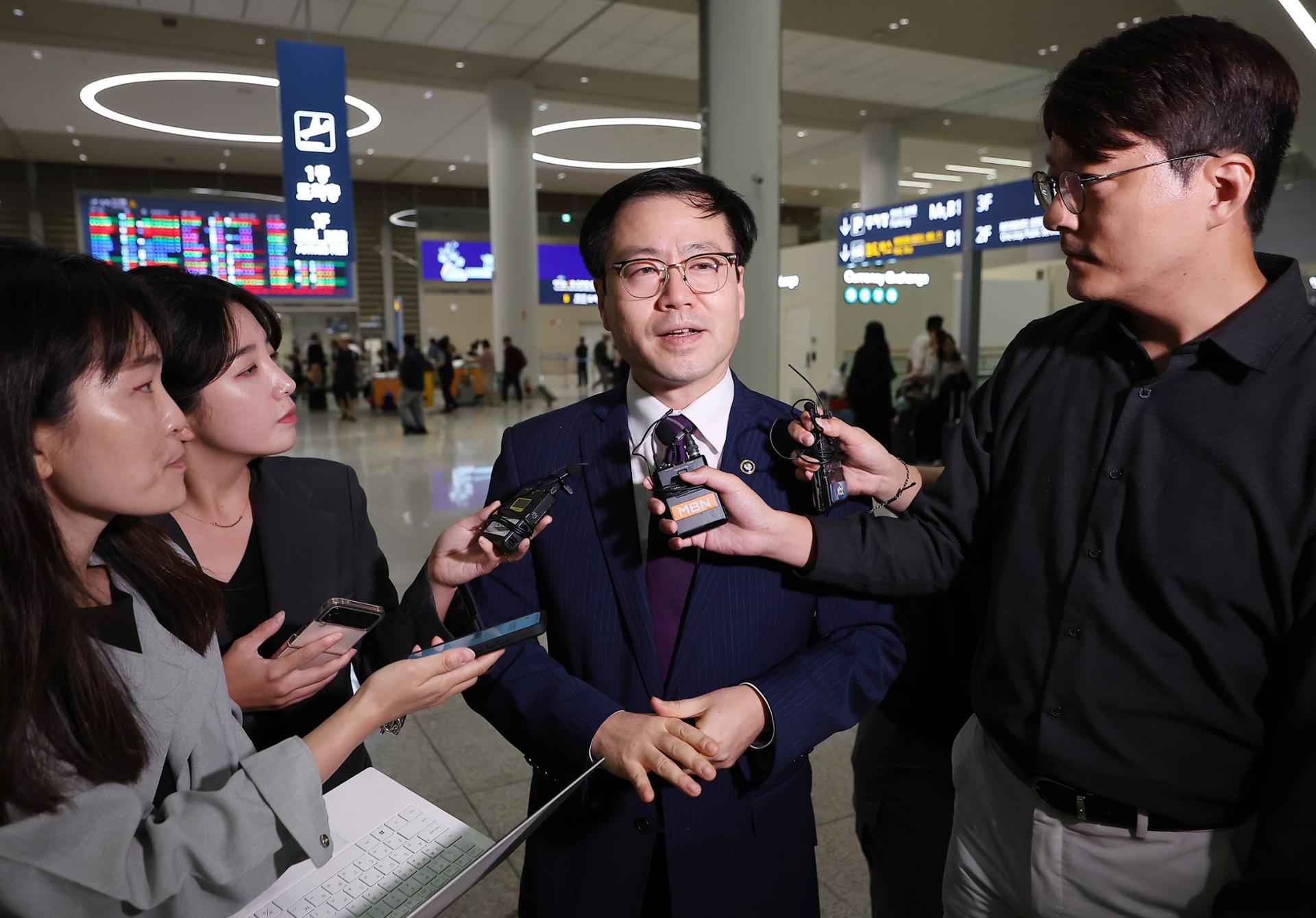 Trade minister says has explained differences between Korea, Japan to US - The Korea Times