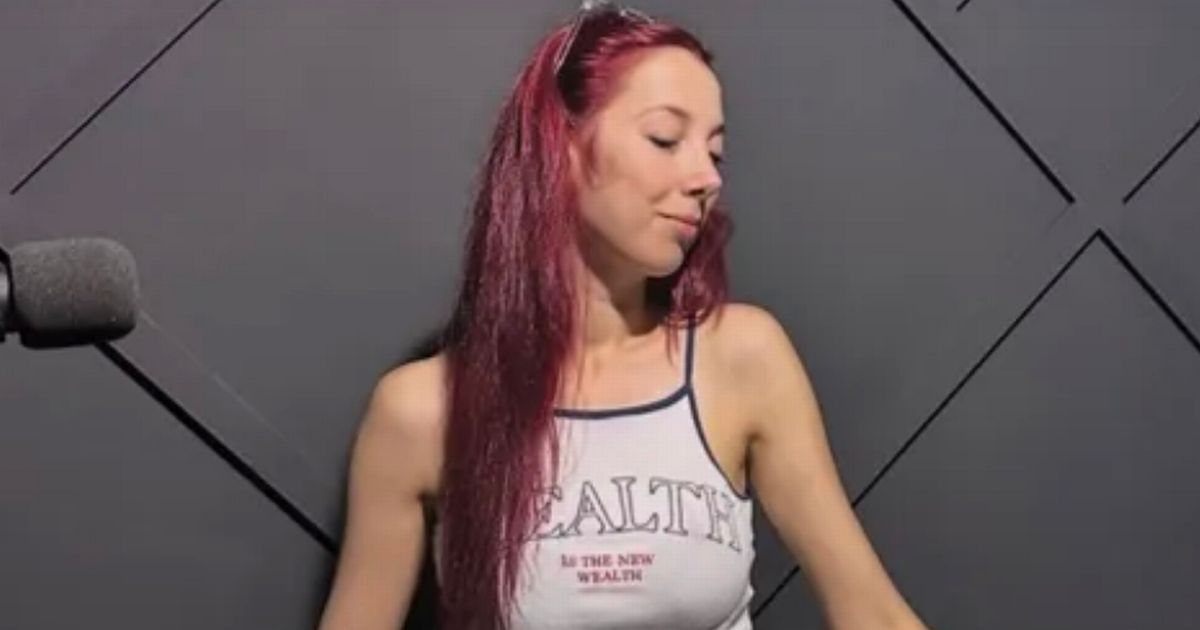 Tragedy as music star, 30, collapses and dies just two days after getting engage - The Mirror