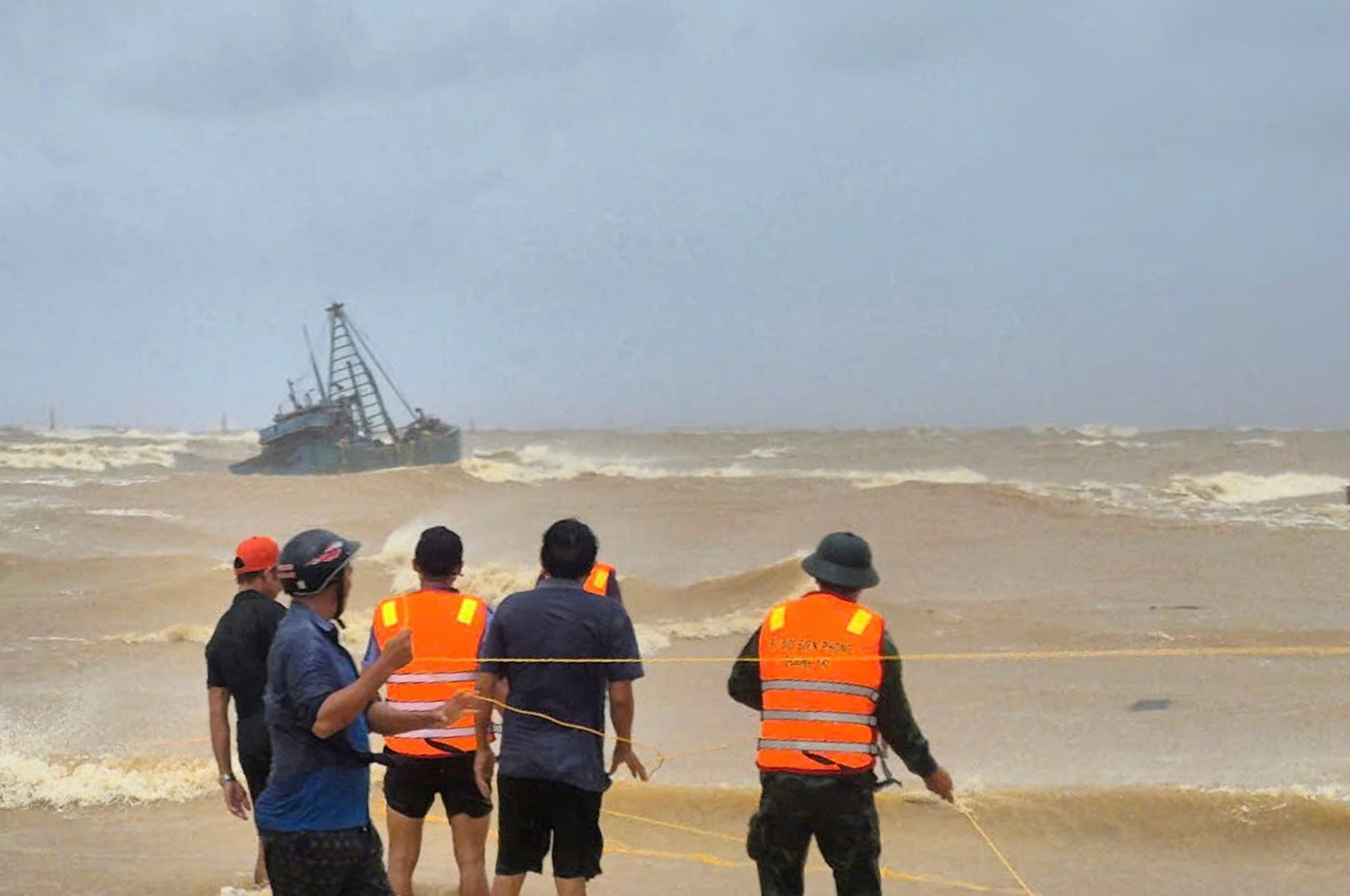 Typhoon Bualoi leaves 9 dead and 17 missing as it hits Vietnam