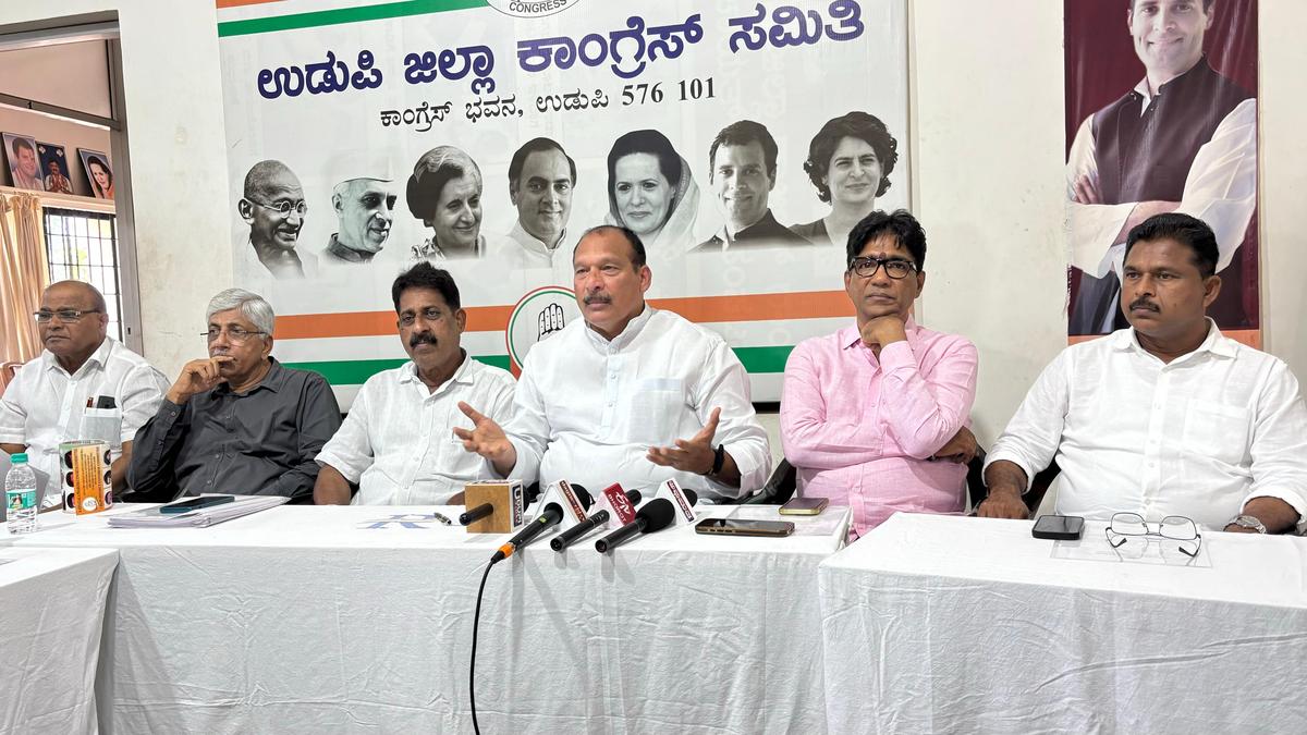 Udupi district Congress to collect 1,11,100 signatures in support of 'vote chor, gaddi chod' campaign