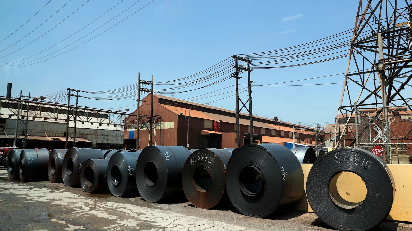 US Steel changes course and will keep processing raw steel at Granite City plant in Illinois