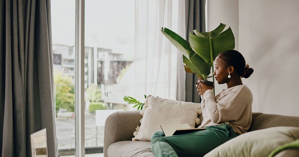 Victorian method to keep your home warm without central heating - reduce bills