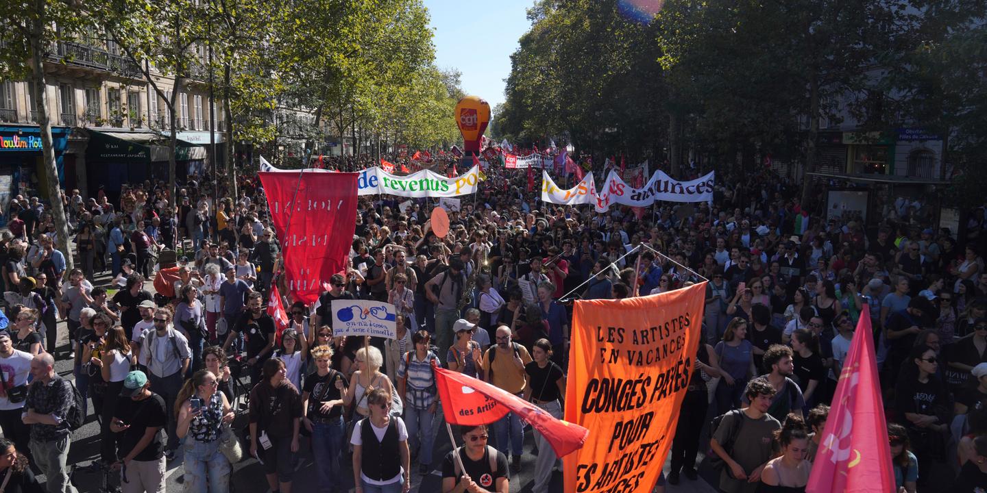 Video. French strikes: Watch what happened as hundreds of thousands marched against budget cuts