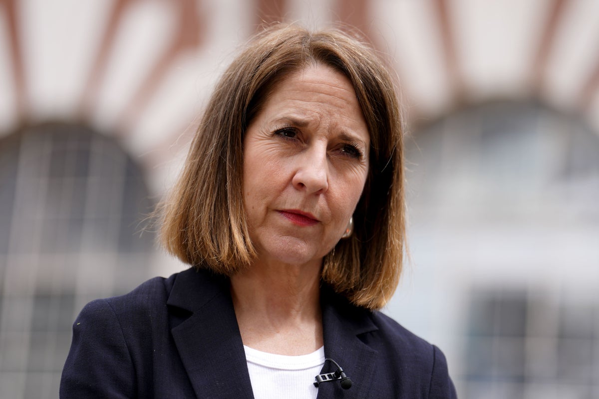 Whisky deal will 'absolutely not' be derailed by Downing Street chaos - Kendall