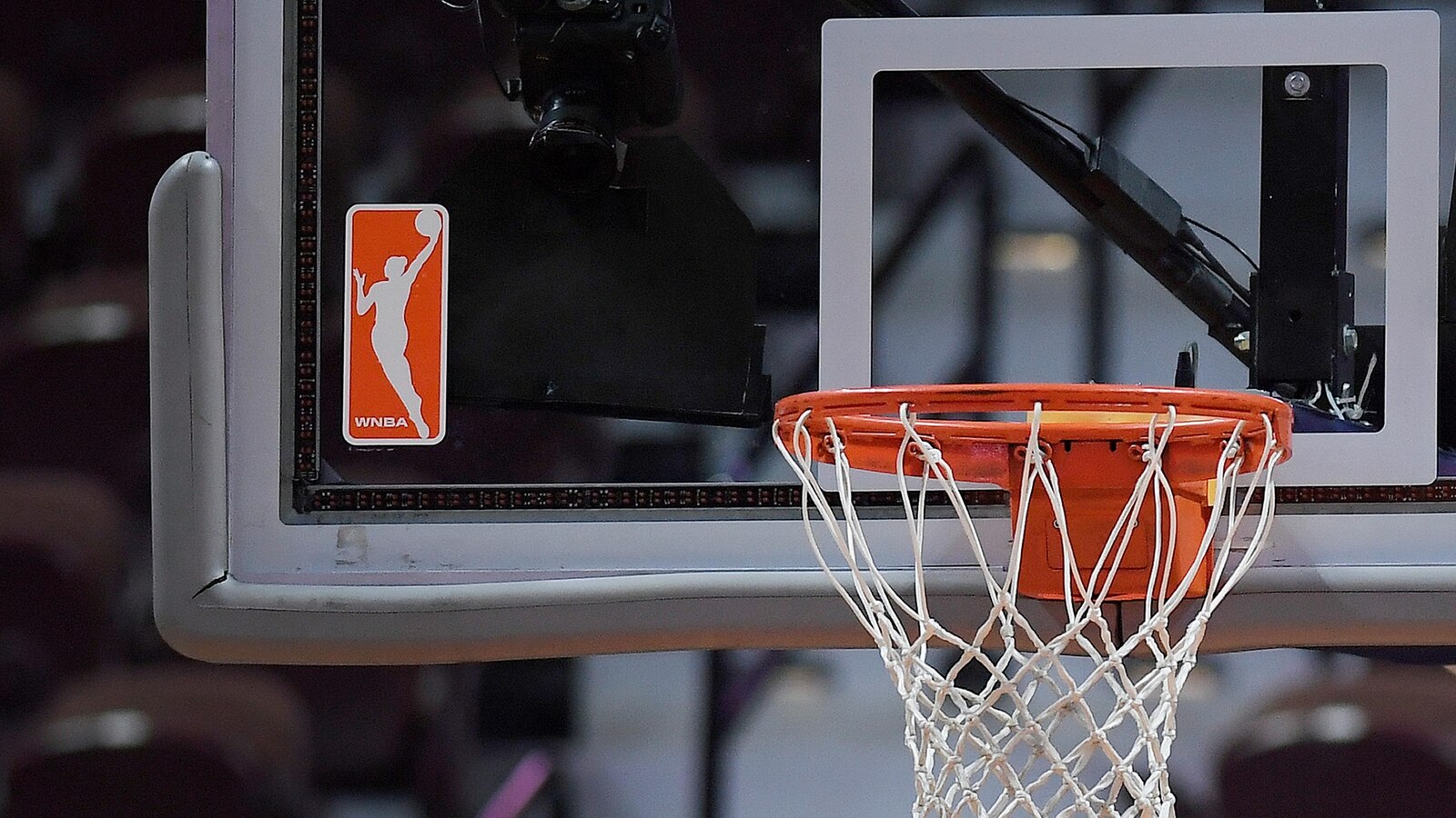 With WNBA officiating under scrutiny, what does it take to become a referee in the league?