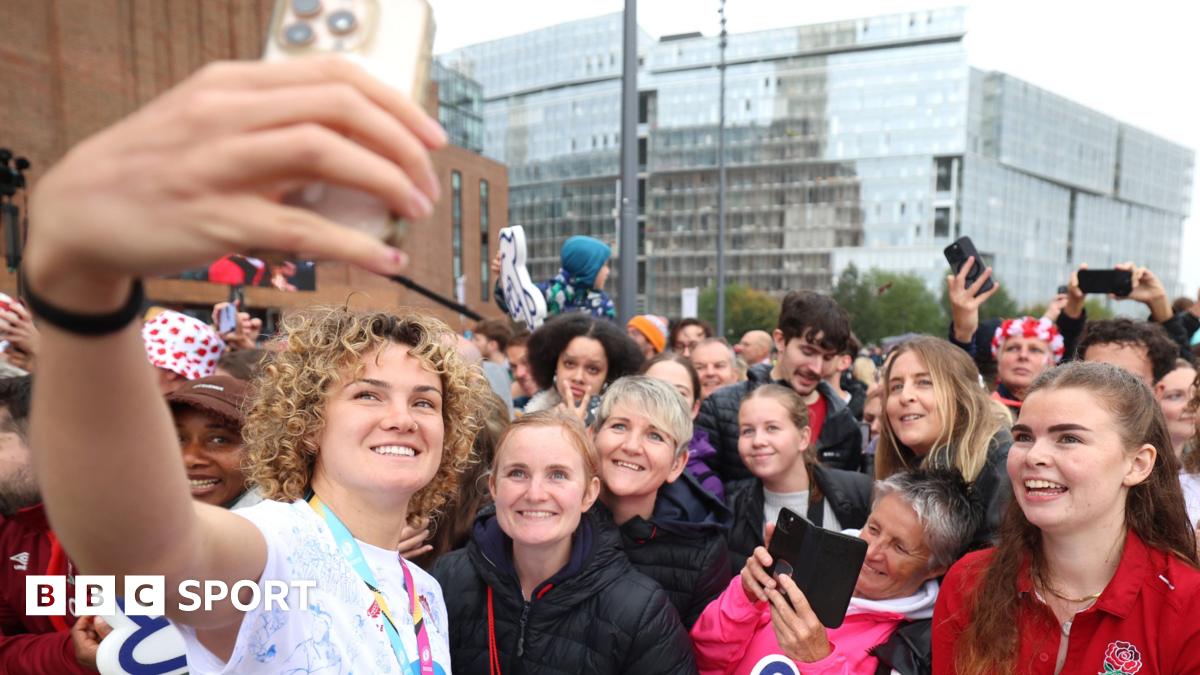 Women's Rugby World Cup: Can Red Roses build legacy with win?