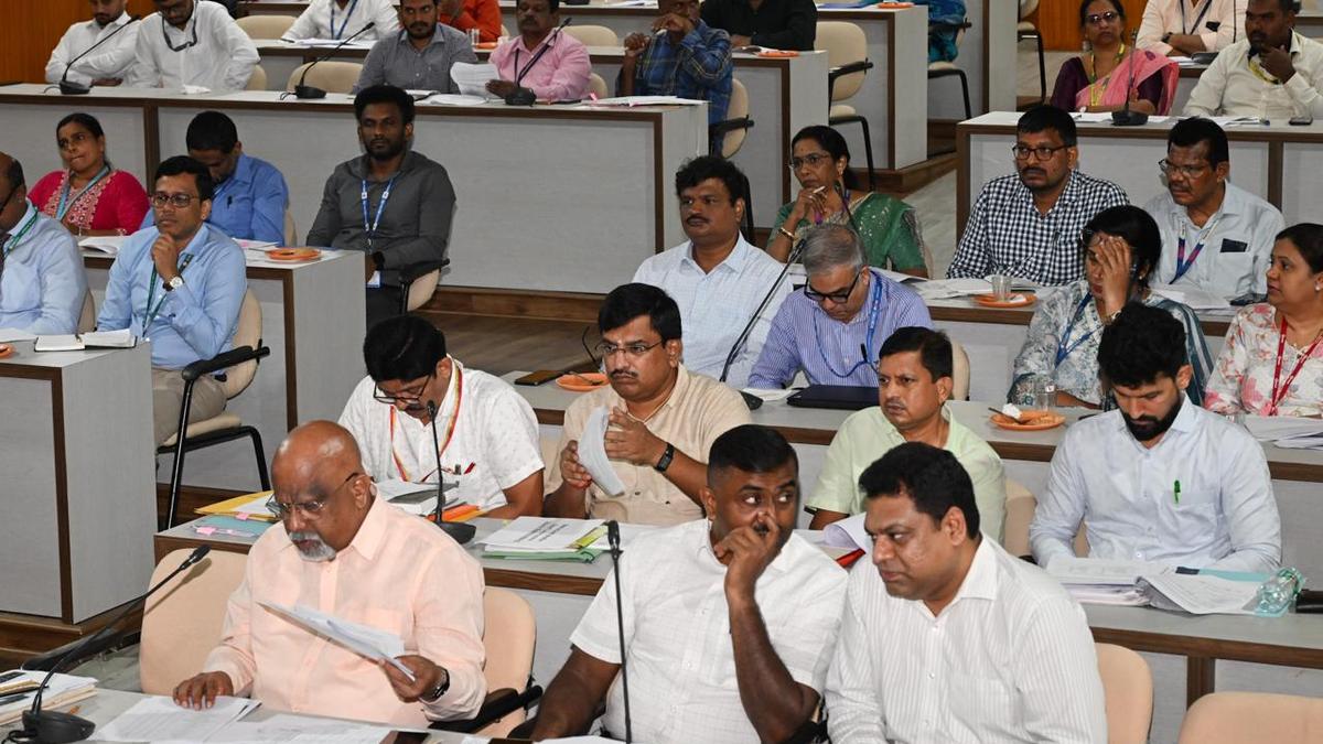 'Won't do banking with banks that don't promote welfare schemes'