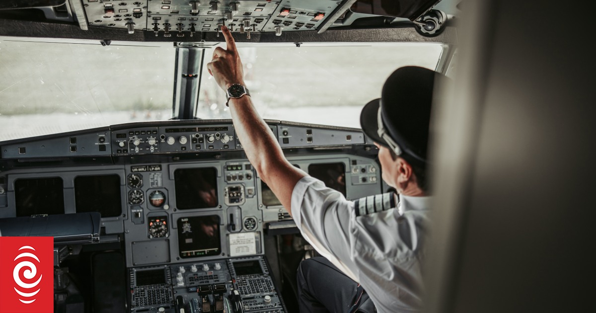 Air NZ pilot wins age discrimination case