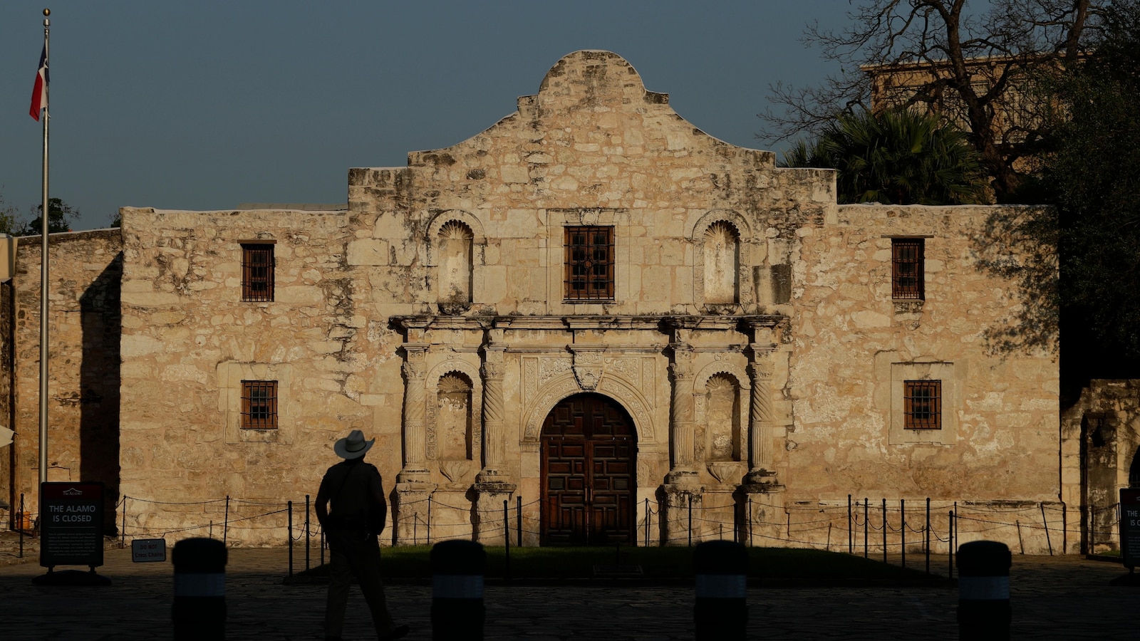 CEO of the Alamo's historic site has resigned after a top Republican criticized her