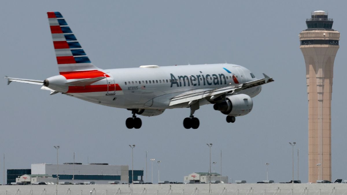 'When I exited the gate': American Airlines' new 'landline' service is a new way to avoid the train but make everyone mad at the airport