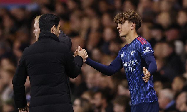 Arsenal wonderkid, 15, signs scholarship terms with club