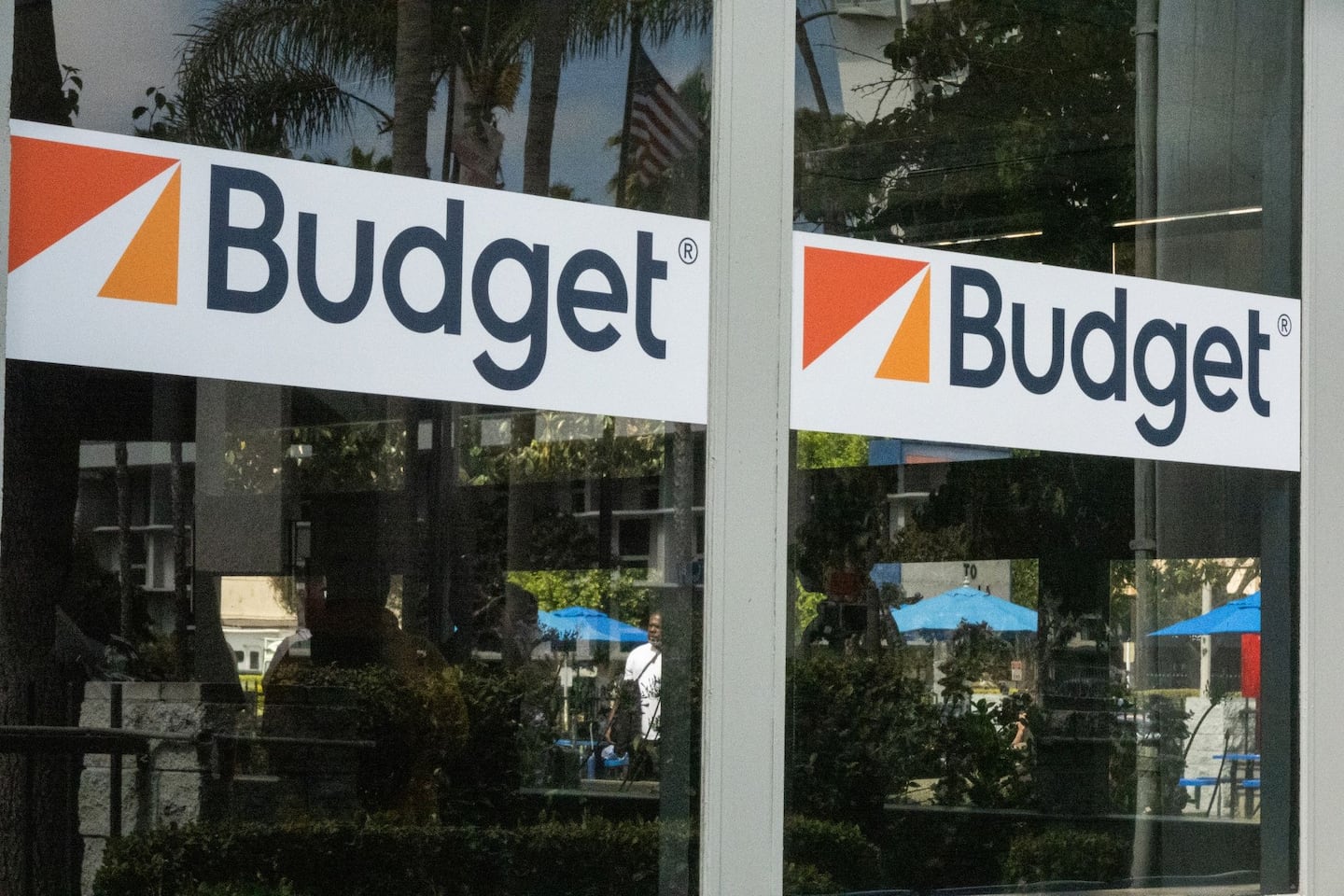 Employee accused of stealing 47 vehicles from Avis Budget car rental site at New York airport