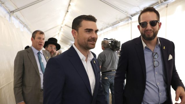 Ben Shapiro says Trump's $230M DOJ payout push is 'rife with conflicts of interest'