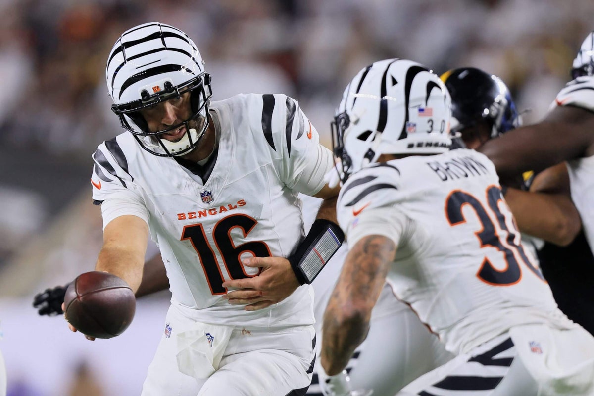 Why the Bengals' run game has opened up since Joe Flacco's arrival