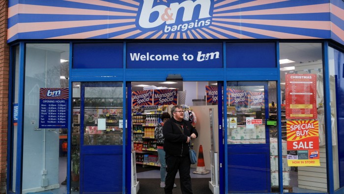 B&M finance chief quits after accounting error