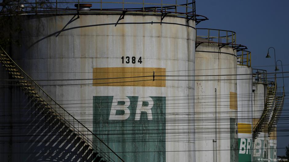 Brazil approves oil drilling near mouth of Amazon River