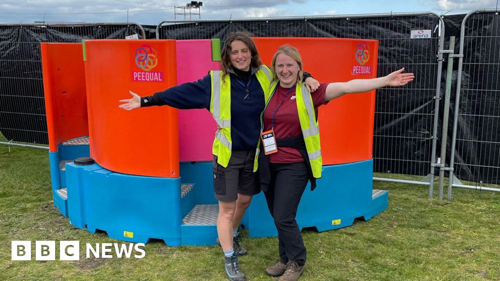 Bristol graduates raise £1m for their women's urinals start-up