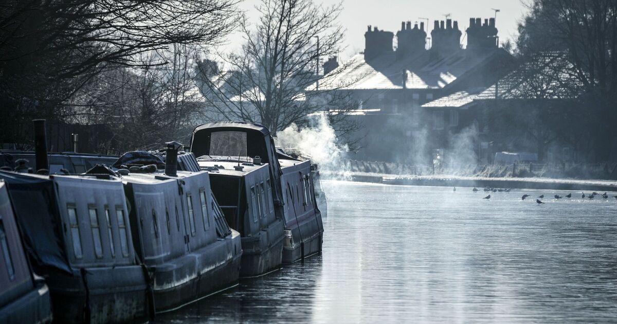 Britain braces for first widespread frosts as temperatures set to plummet