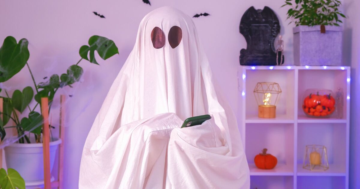 Brits are so spooked by sending messages they spend an hour a day deciding wh...