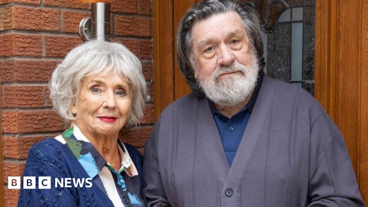 Brookside return 'weird but nice' for Tomlinson and Johnston