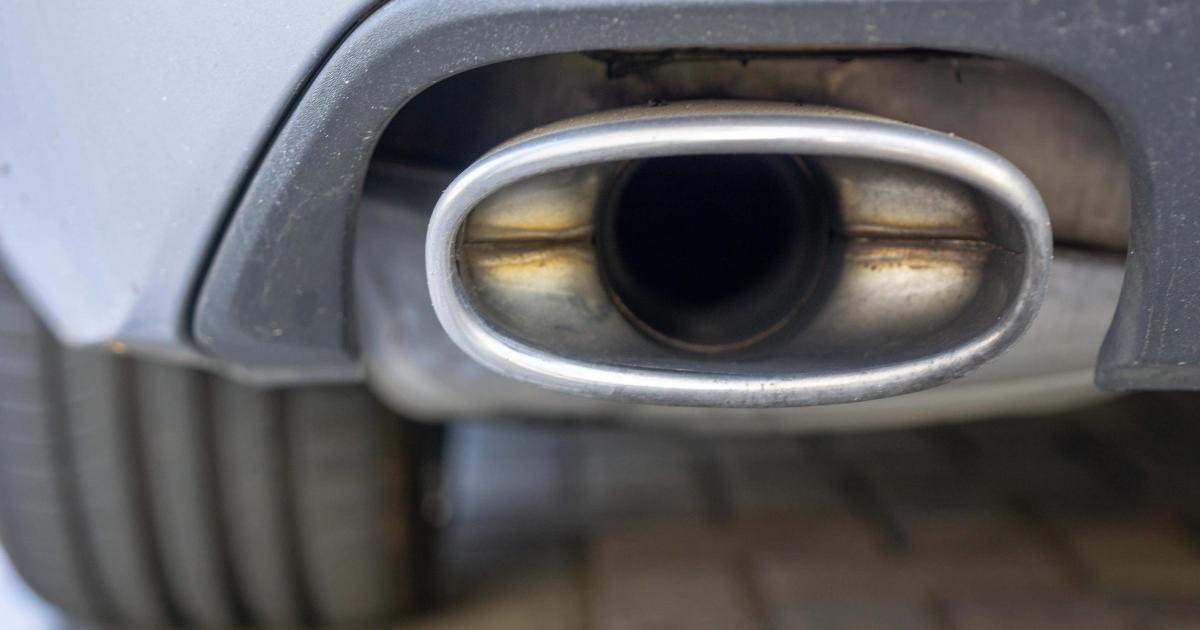 Car makers 'would rather cheat than follow law' over emissions, High Court told