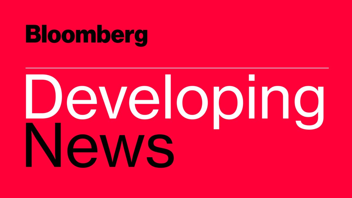 Cargo Jet Skids Into Sea at Hong Kong Airport, One Missing