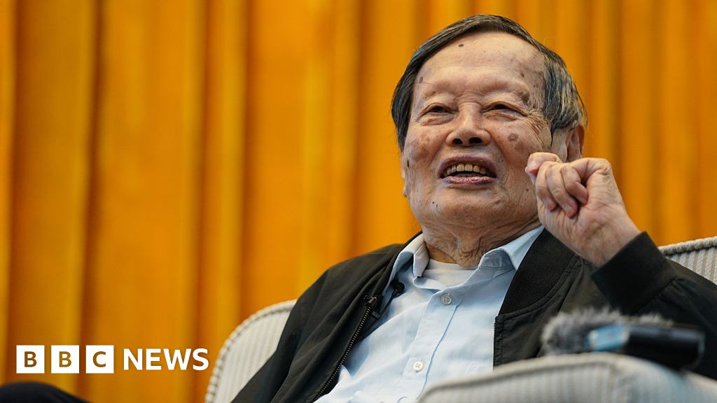 Chen Ning Yang: Chinese Nobel prize winning physicist dies aged 103