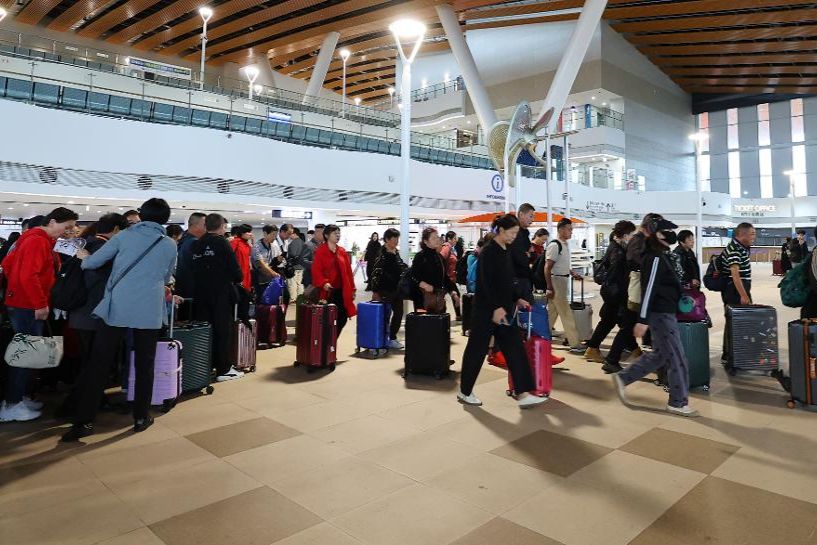 Customs violations by Chinese visitors feared to surge amid visa waiver programs - The Korea Times