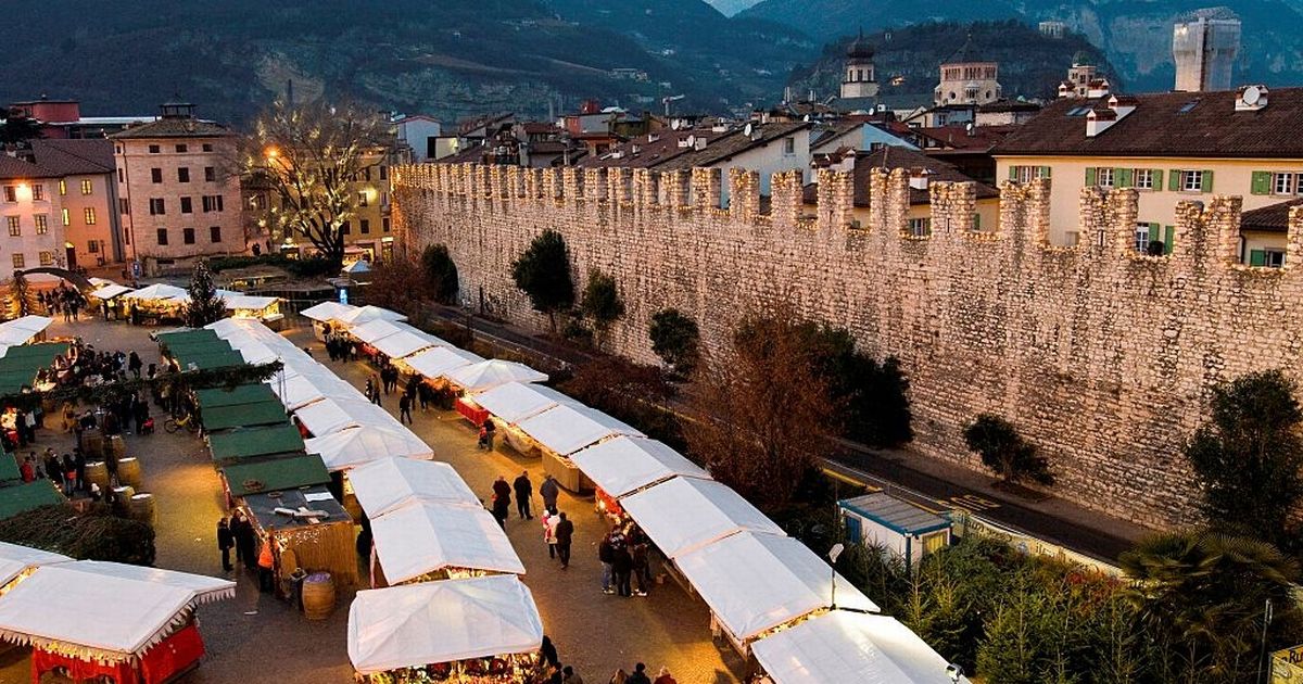 Enchanting Christmas market in Europe just 3 hours from London with £40 flights - The Mirror