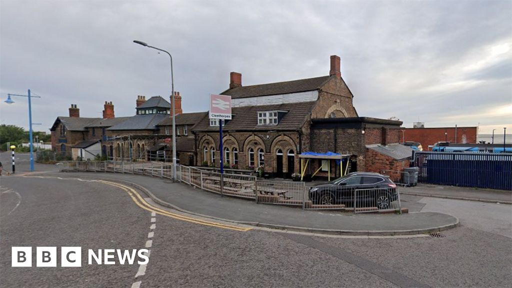 Plans to revamp paths near listed Cleethorpes railway station