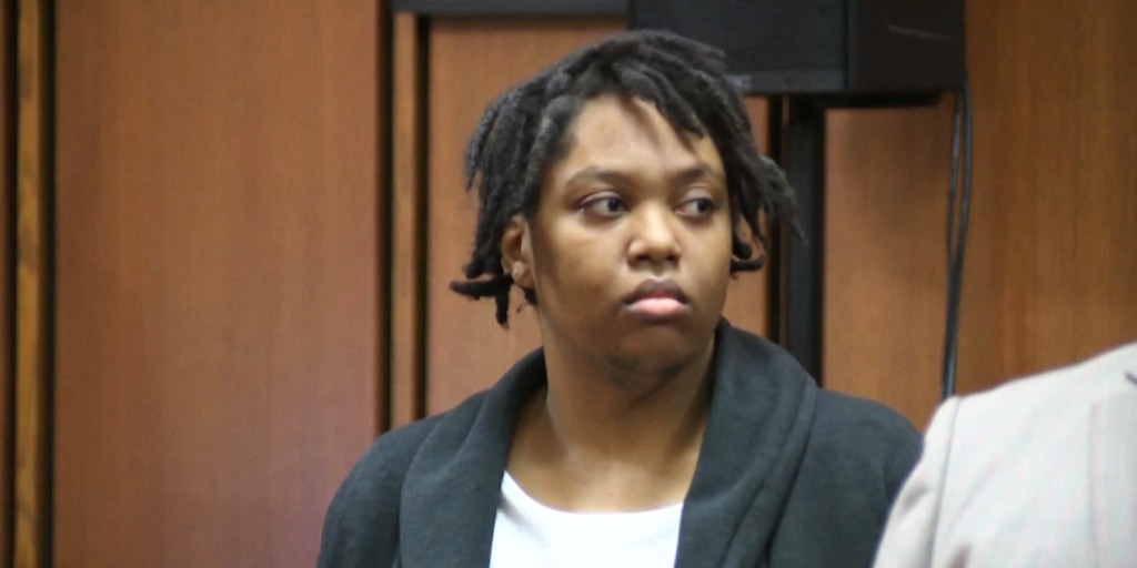 Cleveland woman given life sentence for fatally stabbing 3-year-old boy