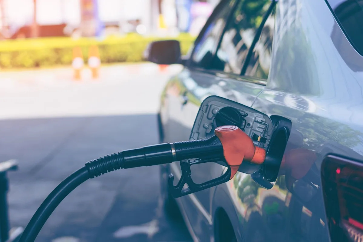 Woman Is Shocked After a Colleague Requested Gas Money After Giving Her a Ride to a Work Event