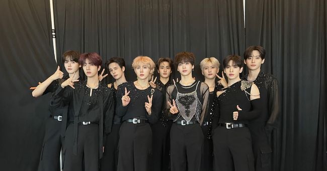 CRAVITY Concludes Fan Concert Tour in Macau