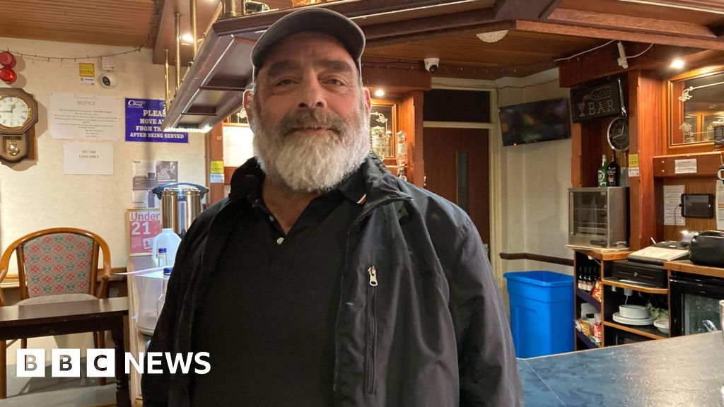 Deaf people criticise Coventry hospital over interpreter delays