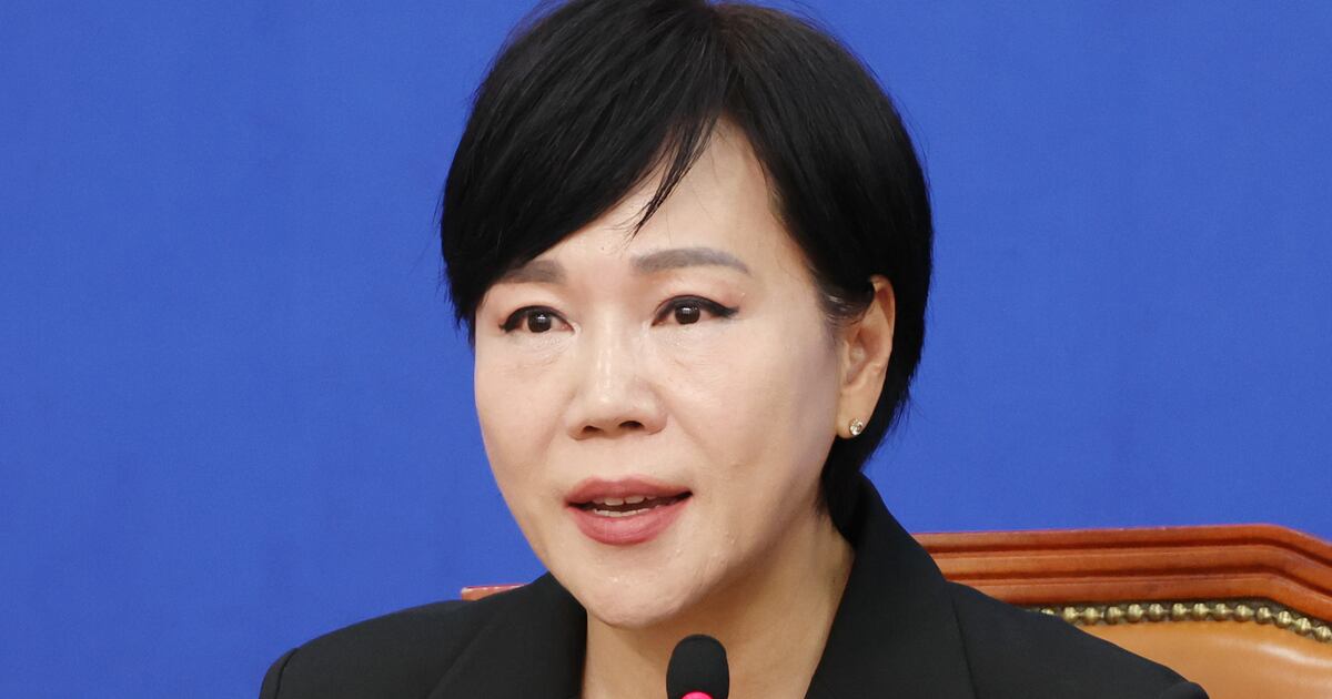 Democratic Party Blames Yoon, Oh for Seoul Surge