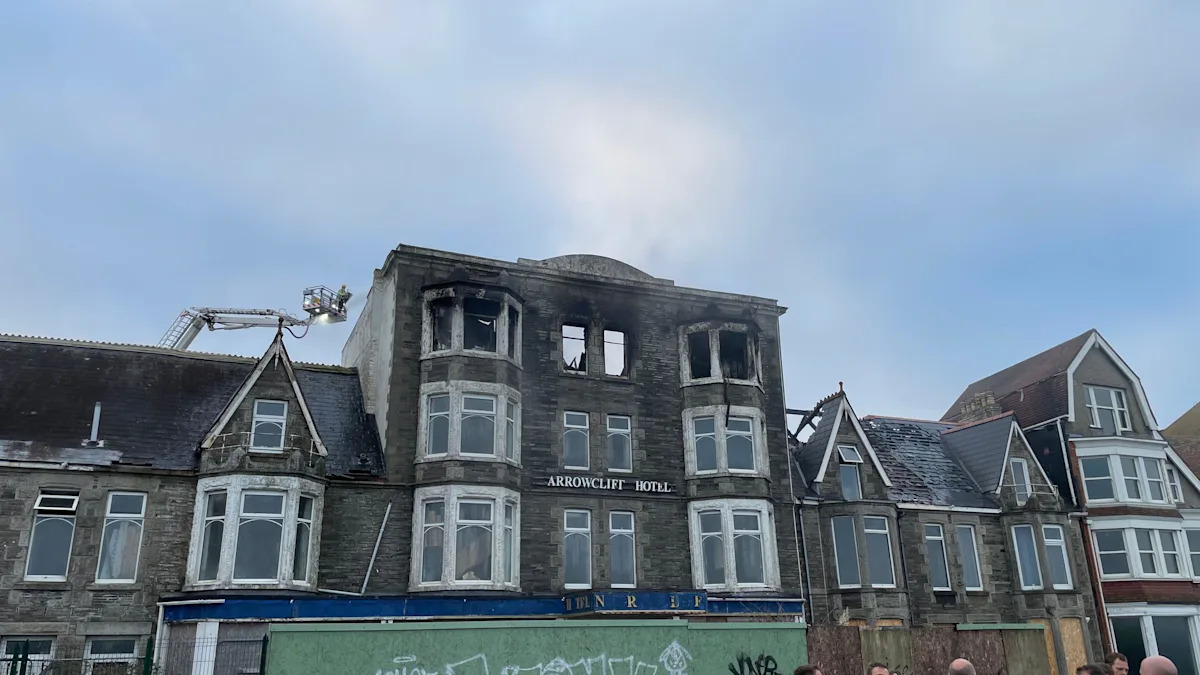 Derelict hotel fire 'inevitable' says councillor