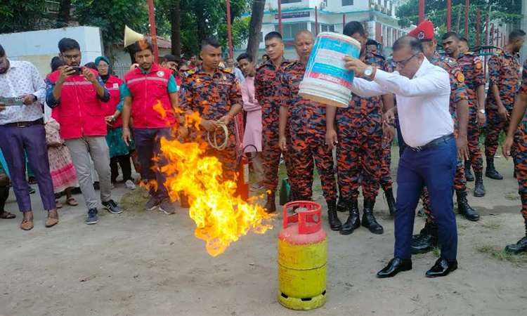 Emphasis on comprehensive preparedness to reduce disaster risk | District