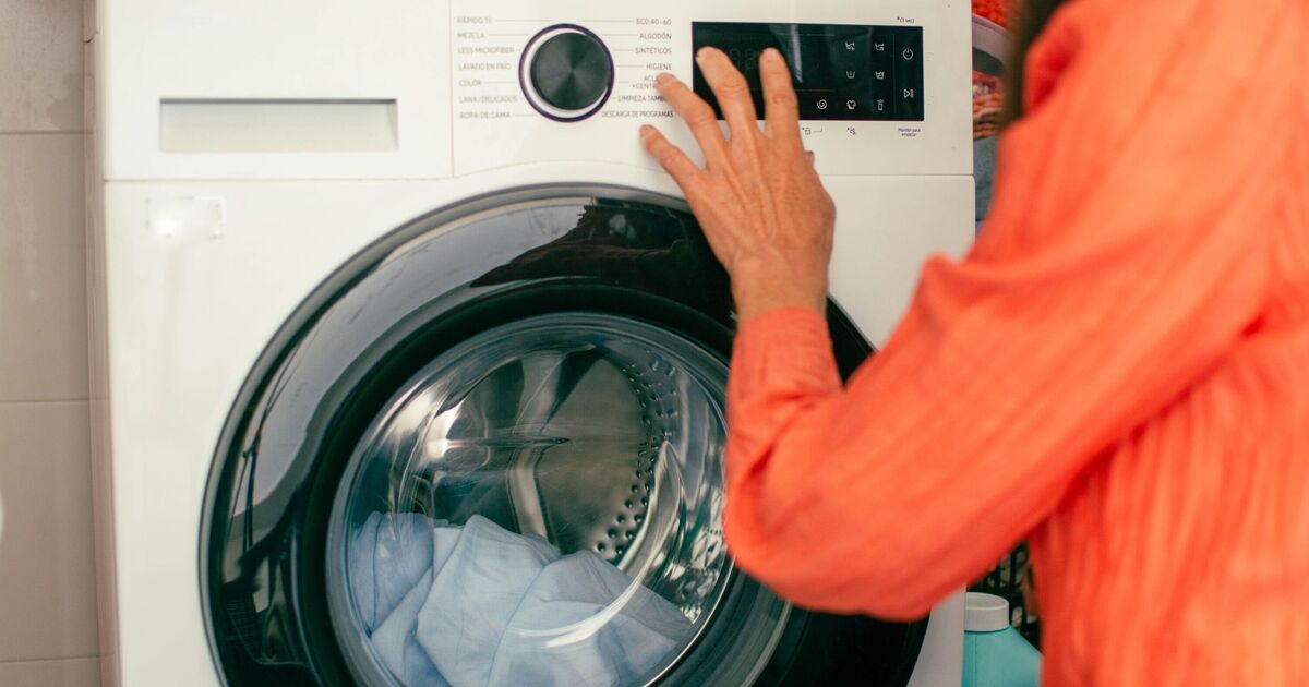 Stop using dishwasher and washing machine during 2 hours of day