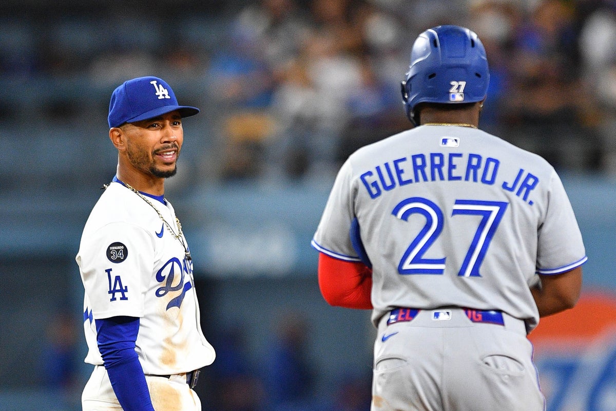 Dodgers-Blue Jays World Series allows some to ... relive Kendrick Lamar-Drake beef?
