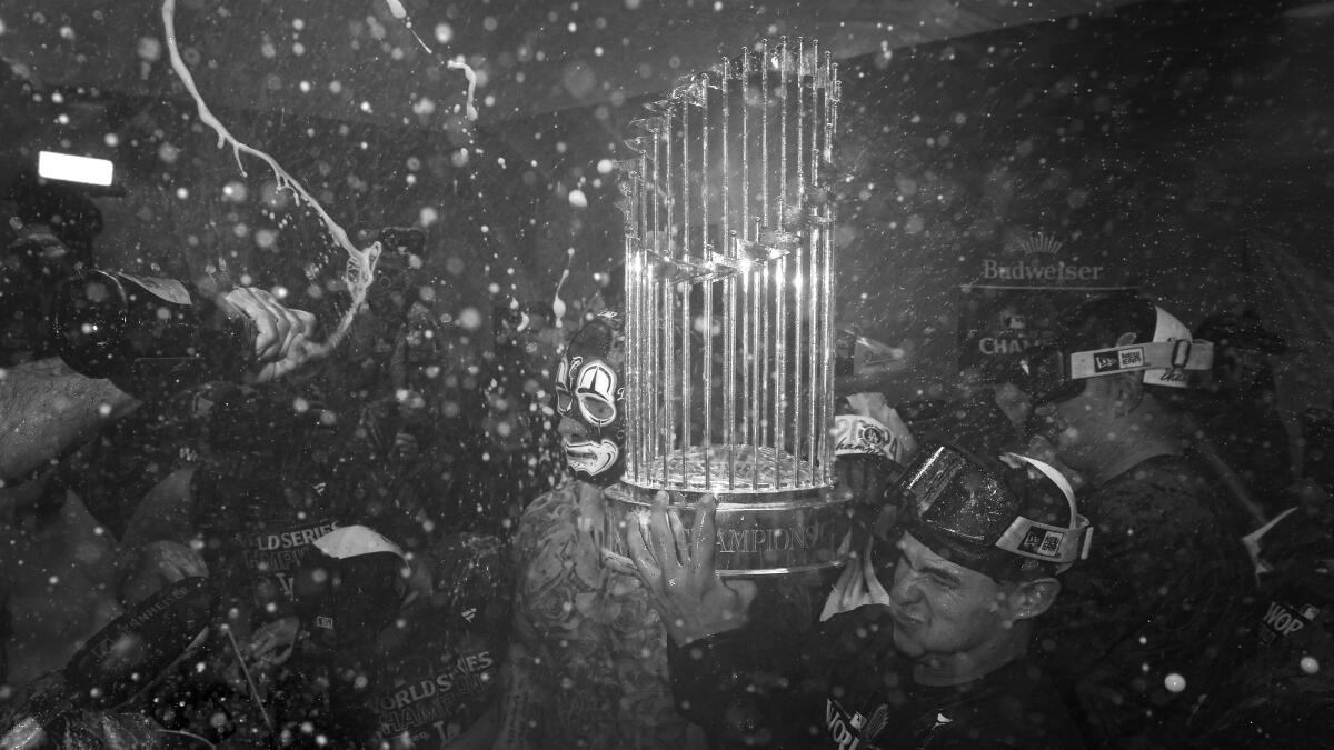 Commentary: It's not easy to repeat as World Series champs, but Dodgers don't seem to mind