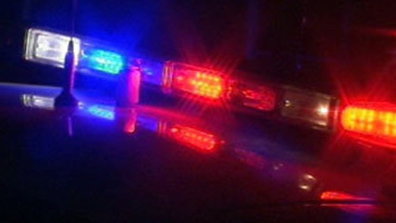 Driver shot by police in Detroit suburb after ramming patrol car, wielding knife