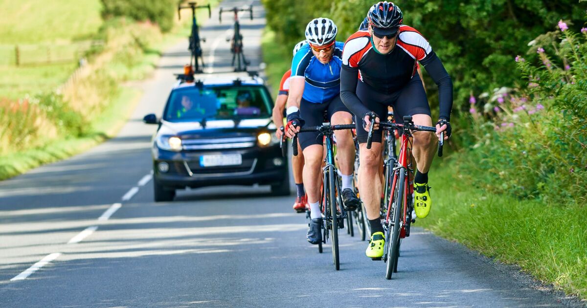 DVSA issues alert to drivers on rules for overtaking cyclists