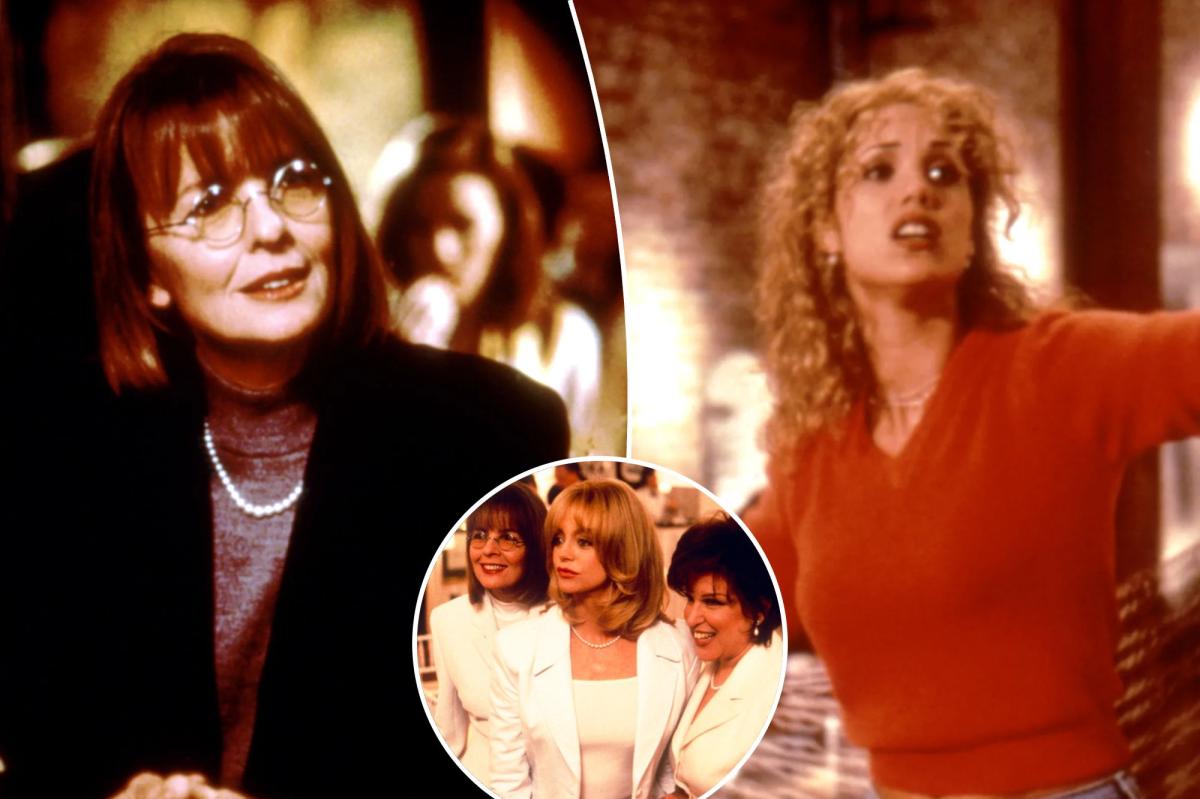 Elizabeth Berkley reflects on working with 'hero' Diane Keaton on...