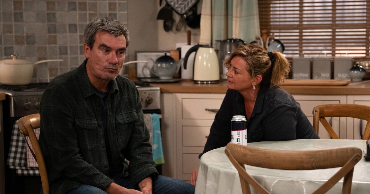 Emmerdale fans 'work out' deadly Cain Dingle arson twist