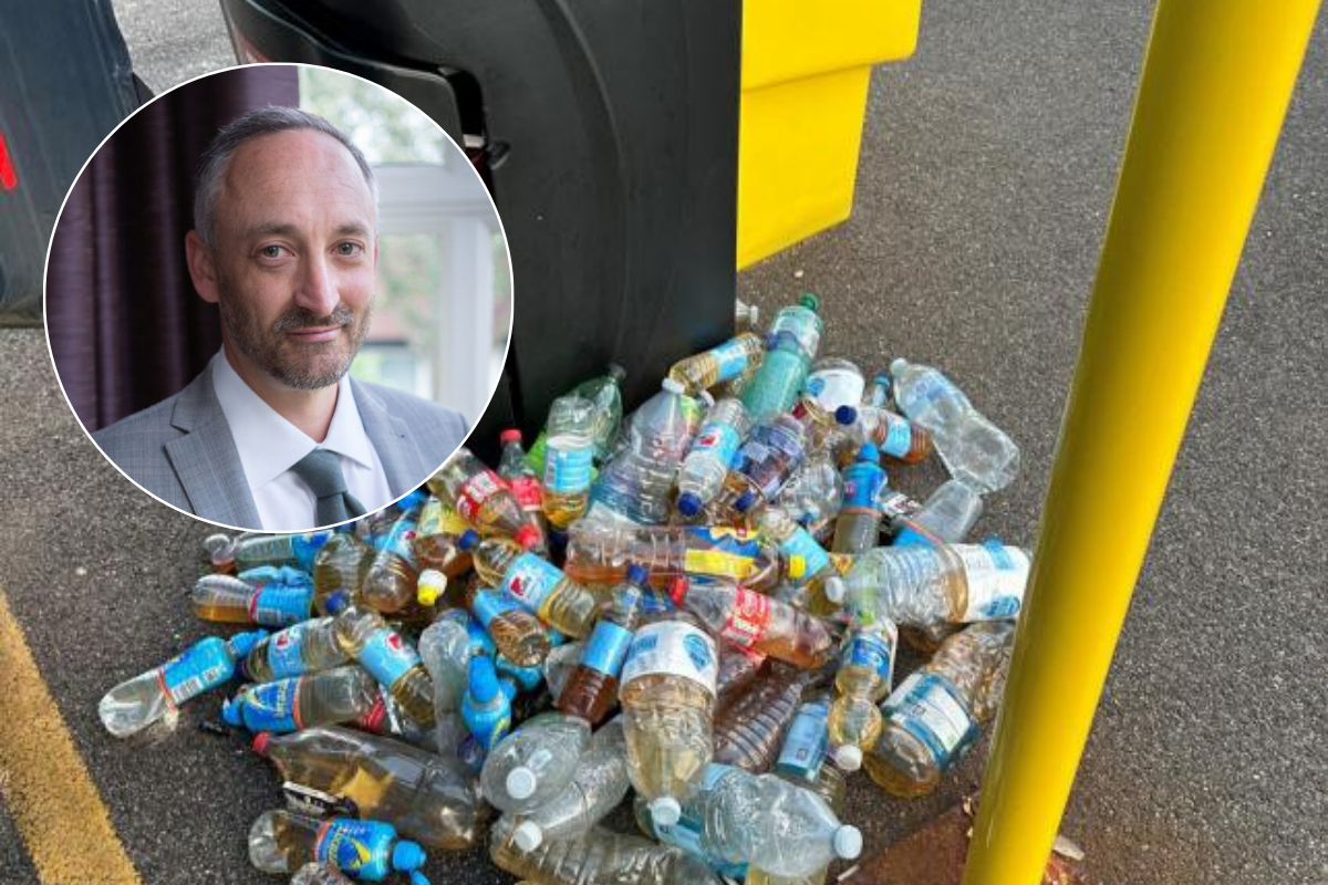 Ex-driver says 'no-excuse' for urine bottles left roadside