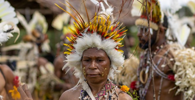 Feather harvesting in Papua New Guinea: Culture and conservation