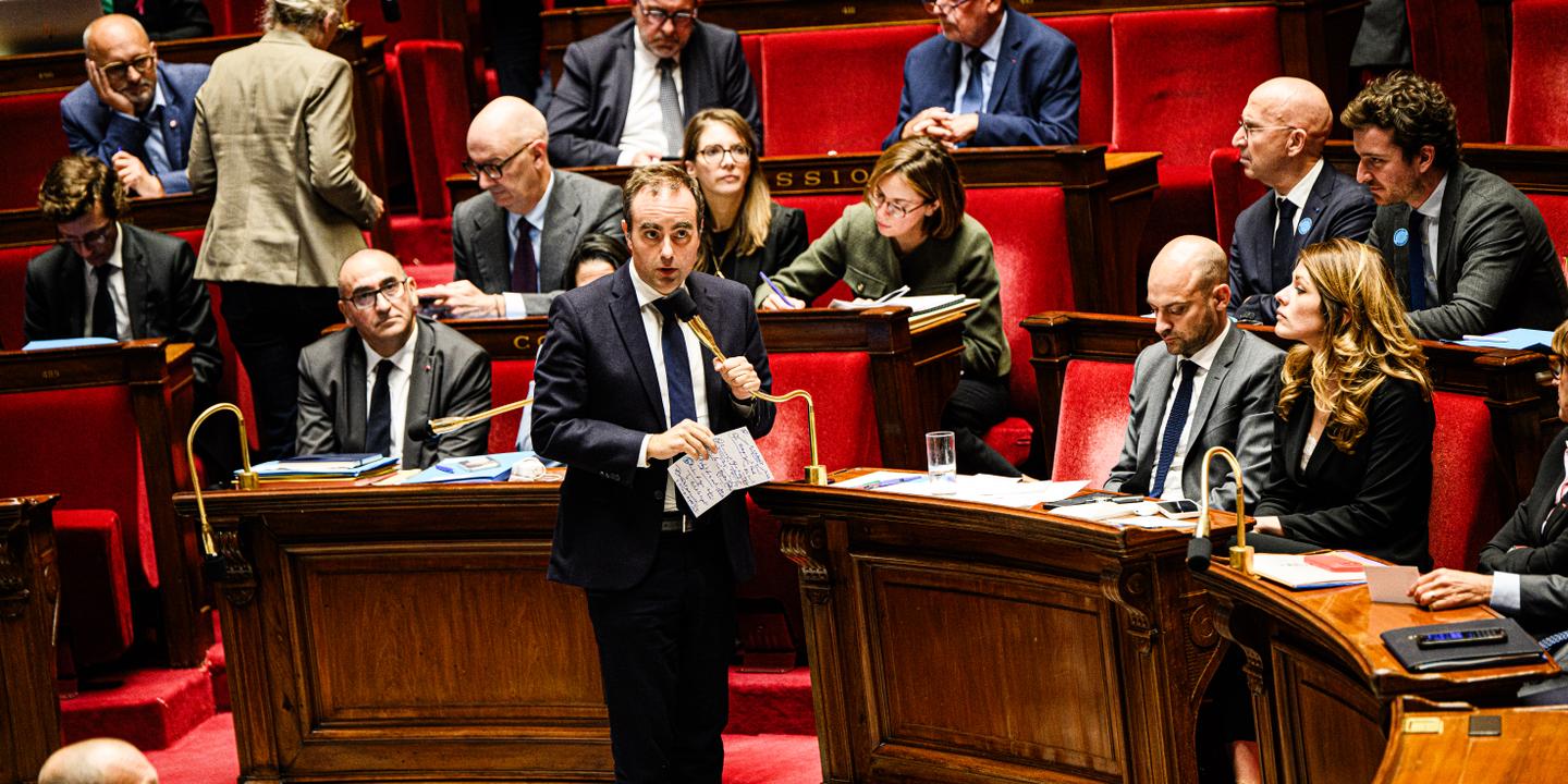 French parliament prepares for budget showdown like no other
