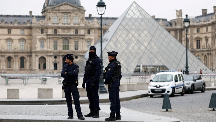 French police arrest smash-and-grab suspects over €88mn Louvre heist