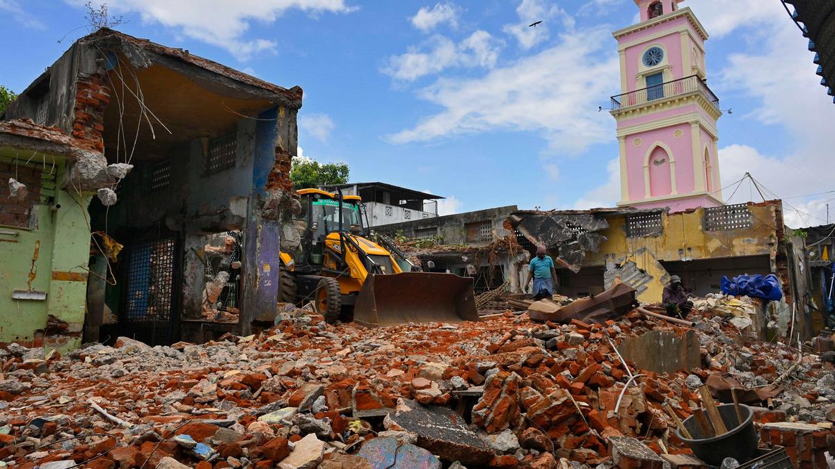 Demolition of Goubert Market in Puducherry begins